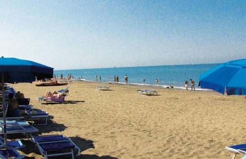 Marina di Bibbona Casa | Holiday Home Camping Free Beach by Interhome