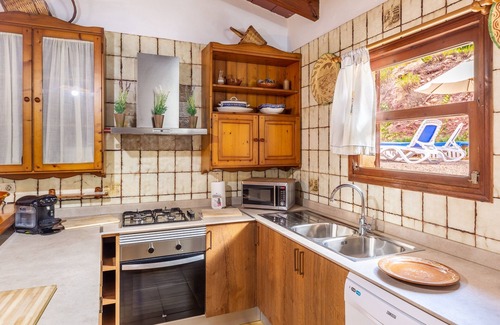 Escorca Casa | Casa de vacaciones "Can Sito" con jardín, terraza, vistas a la montaña y aire acondicionado