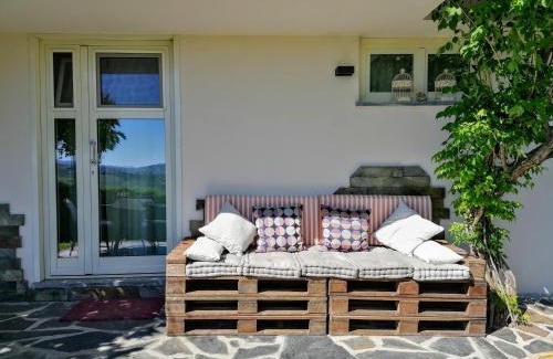 Barolo Casa | Holiday Home Cannubi in Barolo