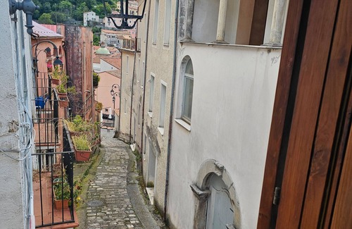 Maratea Casa | Casa Vacacional 'Cappuccina' con Vista a la Montaña