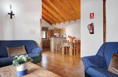 Zahora Casa | Casa de vacaciones "Casa Alberto" En la playa con terraza, jardín y Wi-Fi