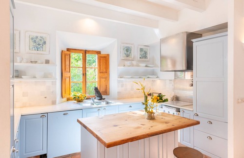 Sóller Casa | Casa de vacaciones 'Casa Amber' con vistas a la montaña, Wi-Fi y aire acondicionado