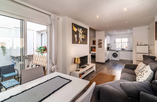 Urbanización Pinos Verdes Casa | 'Casa Anna' con jardín y Wi-Fi