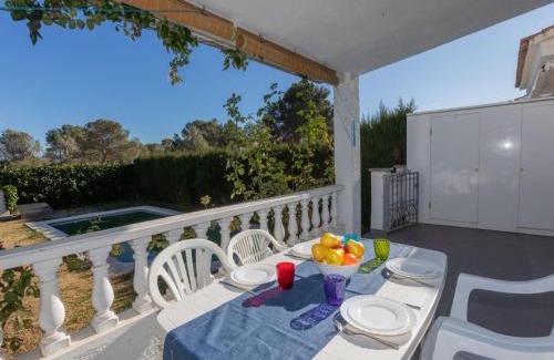 Miami Platja Casa | Holiday Home Casa Blanca by Interhome