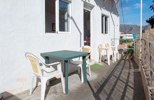 Mogan Apartamento | Casa de vacaciones "Casa Cactus" con vistas a la montaña, piscina y Wi-Fi