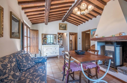 Palazzina Casa | Casa de vacaciones que admite mascotas 'Casa Crevole di Martina' con jardín y Wi-Fi