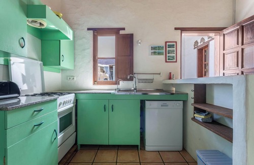 Guatiza Casa | Casa Cueva con vistas a la montaña, piscina, Wi-Fi y terraza