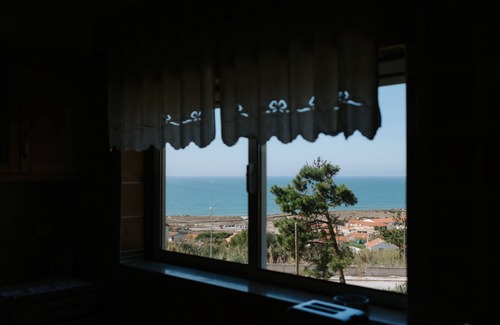 Quiaios Casa | Casa de vacaciones 'Casa Das Camarinhas' con vistas al mar, piscina privada y Wi-Fi
