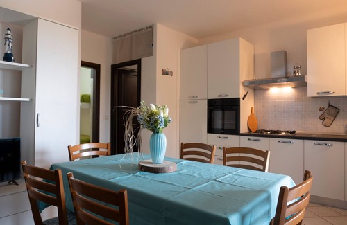 Badesi Casa | Casa vacanze "Casa di Maya" con piscina compartida y Wi-Fi