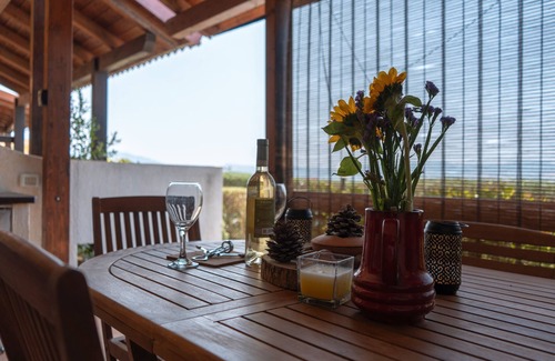Badesi Casa | Casa vacanze "Casa di Maya" con piscina compartida y Wi-Fi