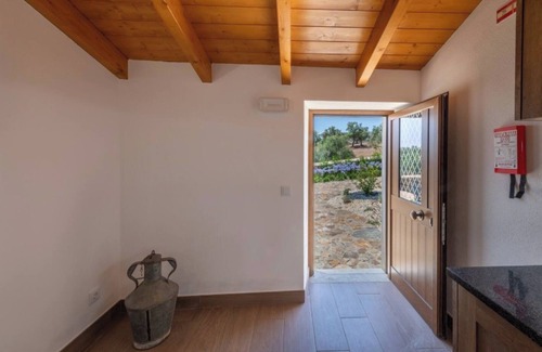 Loule Casa | Casa de vacaciones 'Casa Do Forno - Vale Luís Neto' con vistas a la montaña y aire acondicionado