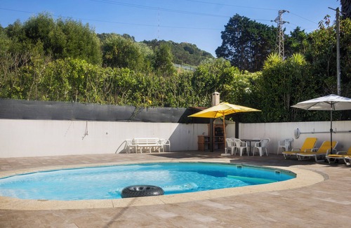 Caminha Casa | Casa de vacaciones 'Casa Dona Lola' con vistas al mar, piscina privada y Wi-Fi