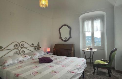 Torrazza Casa | Holiday Home Casa Ferrando by Interhome