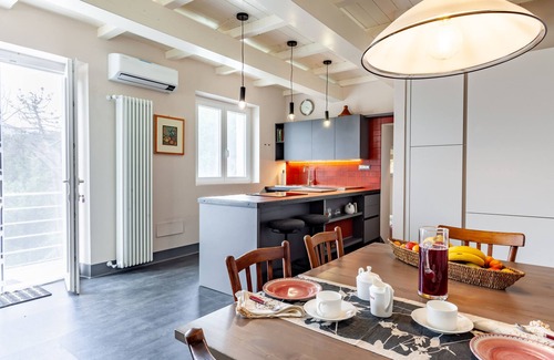 Massarosa Casa | Casa de vacaciones 'Casa Lu' con vistas al mar, Wi-Fi y aire acondicionado