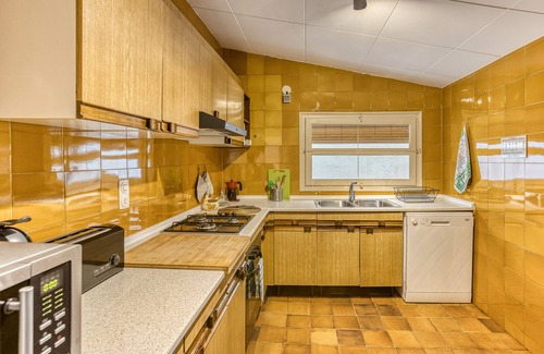 Peratallada Casa | Casa vacacional 'Casa Peratallada' con Wi-Fi y aire acondicionado