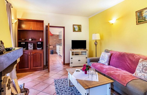 Camacha Casa | Casa de vacaciones "Casa Pinheiro" con vistas a la montaña, jardín y Wi-Fi