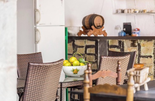 Firgas Casa | Casa de vacaciones "Casa Pollo Buen Lugar" con encanto rústico y terraza