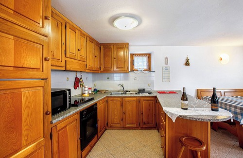 Verrayes Casa | Casa de vacaciones 'Casa Vacanza Menfrey' con vistas a la montaña, jardín privado y balcón
