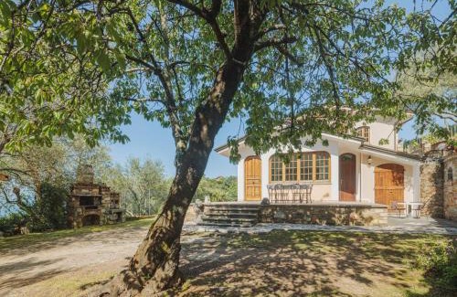 Montignoso Casa | Holiday Home Casali by Interhome