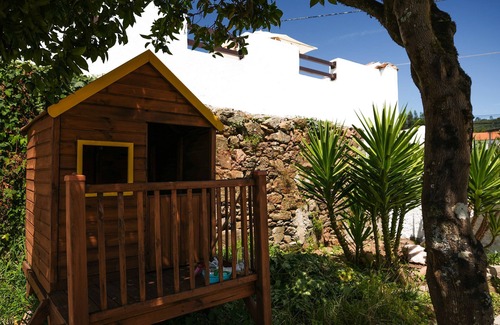 Vila Nova de Poiares Casa | Casa de vacaciones 'Casalinho Do Chafariz' con vistas a la montaña, Wi-Fi y aire acondicionado