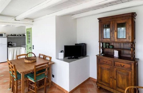 Sant'Ambrogio Casa | Casa de vacaciones 'Case Saponara' con vistas al mar, terraza y Wi-Fi
