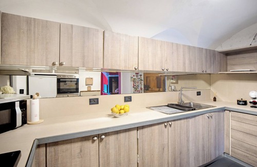 Sanremo Casa | Casa de vacaciones 'Casone' con vistas al mar, Wi-Fi y aire acondicionado