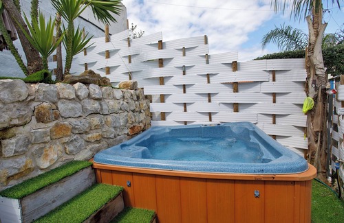Nossa Senhora das Misericordias Casa | Casa de vacaciones 'Castelos Azul' con jardín privado, Wi-Fi y aire acondicionado