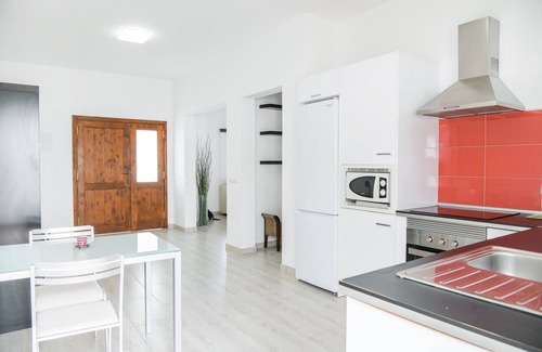 Nazaret Casa | Casa "Cernicalo" con vistas a la montaña, jardín y Wi-Fi