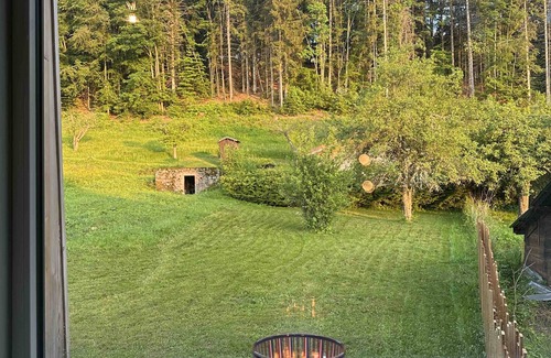 Mont-Saxonnex Casa | Casa de vacaciones 'Chalet Terre De Sapins' con vistas a la montaña, terraza privada y Wi-Fi
