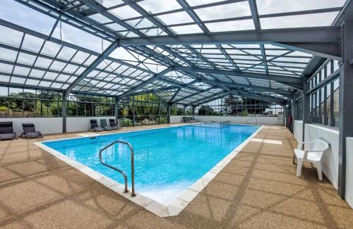Guerande Casa | Holiday Home Chalet moderne La Baule-Guérande by Interhome