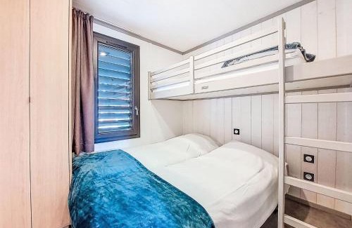 Guerande Casa | Holiday Home Chalet moderne La Baule-Guérande by Interhome