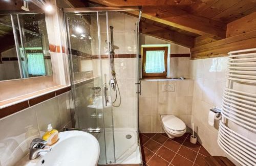 Aschau im Chiemgau Casa | Holiday Home Chalet Walchsee by Interhome