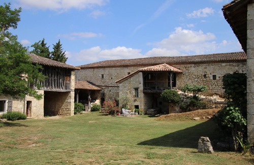 Cumont Casa | Casa de vacaciones 'Château Des Fours' con terraza privada, jardín compartido y Wi-Fi