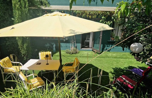Le Grand-Bourg Casa | Casa de Vacaciones 'Chez Poton' con Terraza Privada, Jardín Privado y Wi-Fi