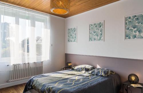 Plougasnou Casa | Holiday Home Chez Pascaline by Interhome