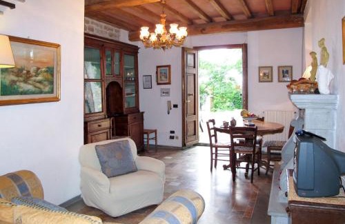 Greve in Chianti Casa | Holiday Home Chiesa by Interhome
