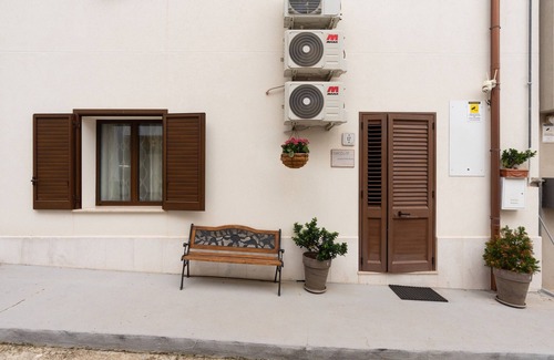 Santa Ninfa Apartamento | Casa de vacaciones "Civico 17" con Wi-Fi y aire acondicionado