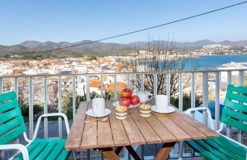 Llanca Casa | Holiday Home Dalí II by Interhome