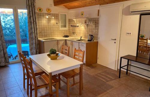 Zrce Casa | Holiday Home Darko