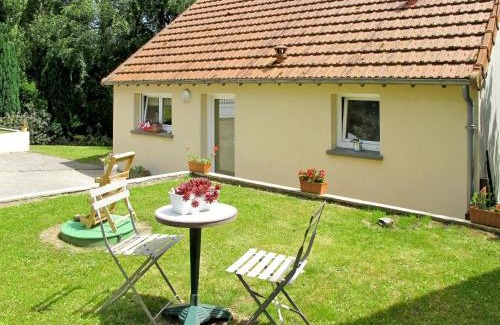 Carentan Casa | Holiday Home de Beaumont by Interhome