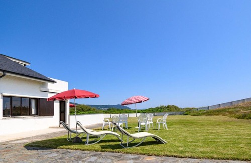 Viana do Castelo Casa | Holiday Home De Carreço by Interhome