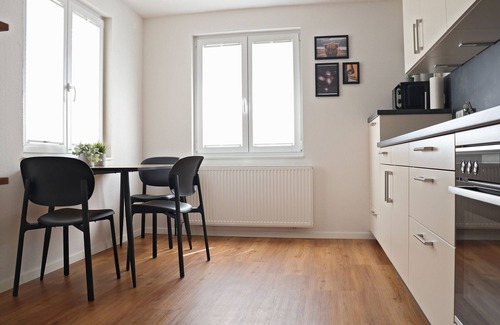 Neuenburg am Rhein Casa | Casa de vacaciones 'Hq16 - Modernes' con terraza privada, balcón y Wi-Fi