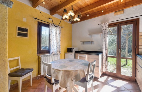 Rialto Casa | Casa de vacaciones 'Del Fiume' con vistas a la montaña y jardín privado
