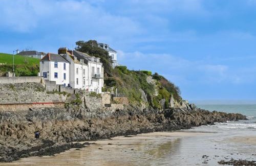 Portmellon Casa | Holiday Home Dolphin Cottage by Interhome