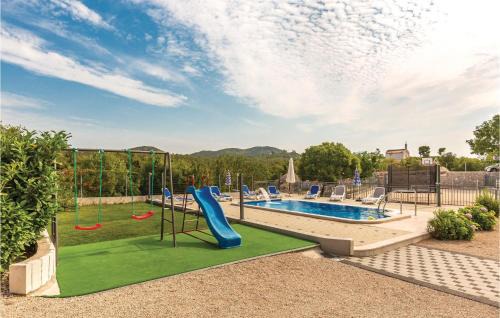 Duge Njive Casa | Holiday Home Duge Njive With Outdoor Swimming Pool 312