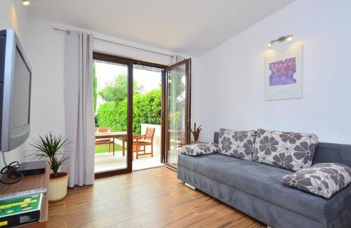 Stinjan Casa | Holiday Home Dunja by Interhome