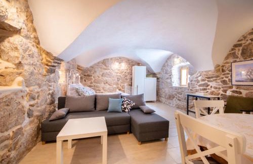 Tribalj Casa | Holiday Home Dvor by Interhome