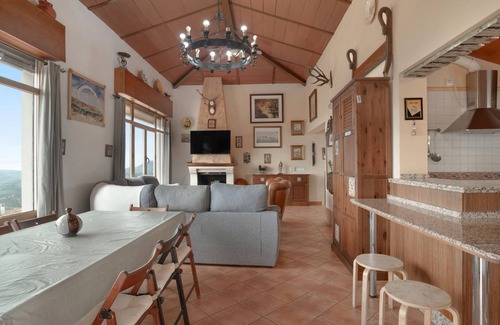 El Gastor Casa | Casa de vacaciones 'El Mirador De La Luna' con vistas al lago, piscina privada y Wi-Fi