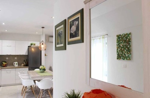 Dracevica Casa | Holiday Home Ela - Three Bedroom Holiday Home with outdoor Pool (ST)