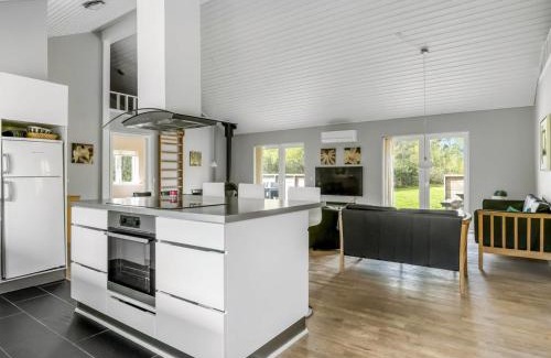 Læsø Casa | Holiday Home Ellie - 300m from the sea by Interhome